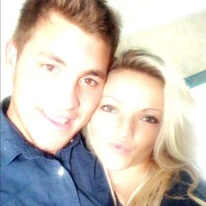 Meet your Posher, Abbie